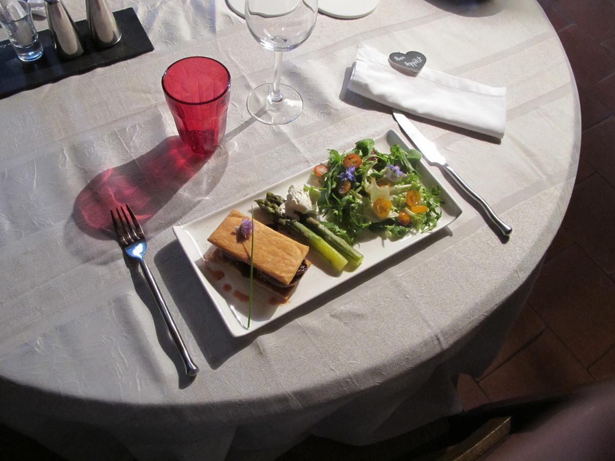 Spa Du Hameau De Bonnevay Marchampt 外观 照片