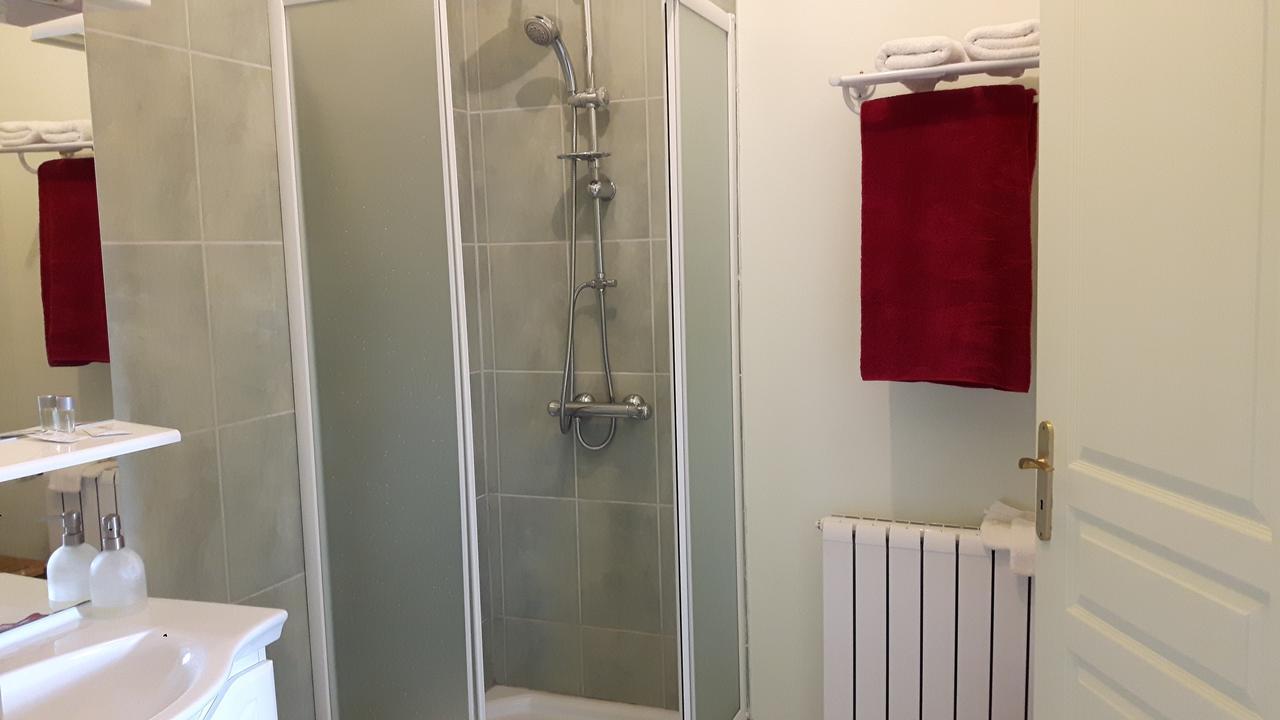 Spa Du Hameau De Bonnevay Marchampt 外观 照片